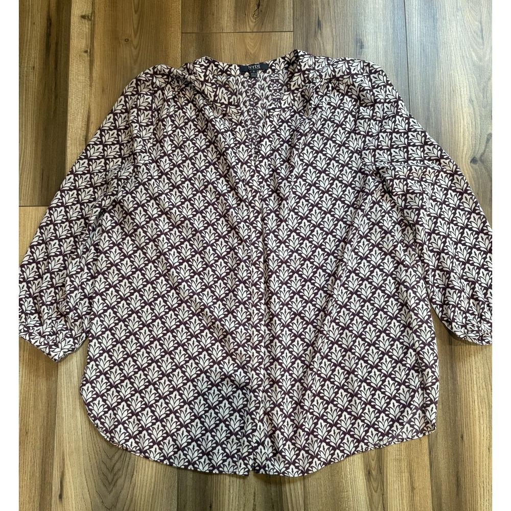 NYDJ Women's Sz‎ Small Tunic Style Blouse Shirt Maroon White